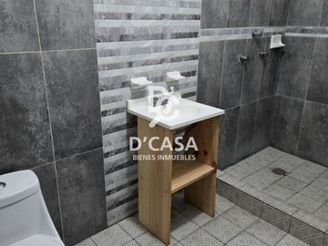 SE VENDE CASA EN JARDINES