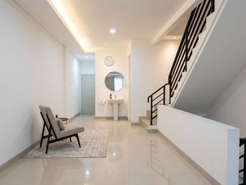 Jual Rukan Tamansari 4 Lantai Jakarta Barat
