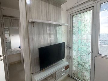 ORCHID GREEN PRAMUKA CITY 2 KAMAR FULL FURNISH VIEW KOTA DAN TOL HARGA SUDAH TERMASUK BALIK NAMA
