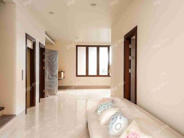 Grand City Resort Veteran Selatan, Rumah Lengkap Lift Pribadi.
