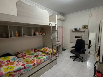 DIJUAL Rumah 2 Unit Jadi 1 Full Renovasi Batam Center