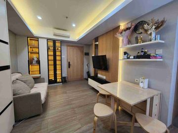 Siap Huni, Dijual Unit Apartemen Mediterania Garden Residence Tipe 2BR+ Kondisi Furnished dan Lokasi Strategis