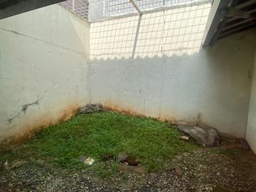 Rumah di Blok K Cinere 2 Lantai Halaman Belakang SHM
