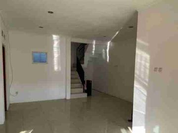 Di jual rumah siap huni di 
Perumahan Pondok Hijau Permai Rawalumbu Bekasi Timur