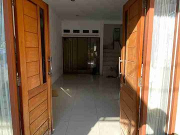 Di jual rumah siap huni di 
Perumahan Pondok Hijau Permai Rawalumbu Bekasi Timur