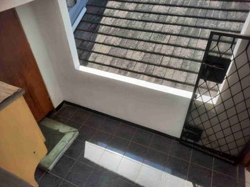 Rumah Setraduta Jual Cepat Hitung Tanah Murah strategis dekat Maranatha Tol Pasteur Bandung