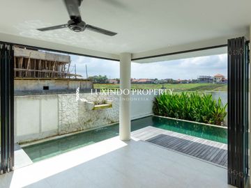 DIUAL VILLA DENGAN 2 KAMAR TIDUR DI CEMAGI
