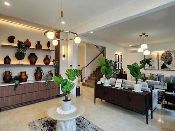 Dijual brand new Classik house fulll furnished siap huni di cipete