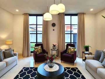 Dijual brand new Classik house fulll furnished siap huni di cipete