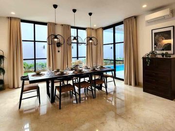 Dijual brand new Classik house fulll furnished siap huni di cipete