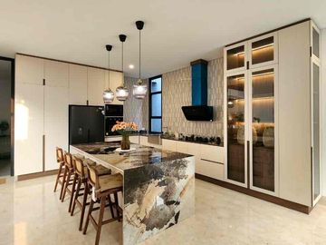 Dijual brand new Classik house fulll furnished siap huni di cipete