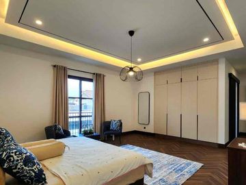 Dijual brand new Classik house fulll furnished siap huni di cipete