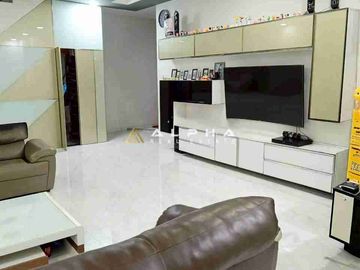 Dijual Cepat Rumah 3 Lantai Full Renov Di Tropicana, Batam Center
