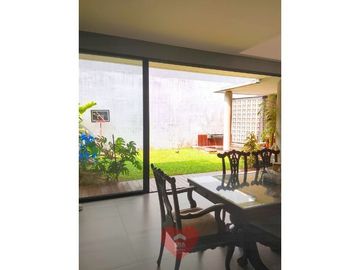 Rumah Bagus di Kebayoran Baru, Jakarta Selatan