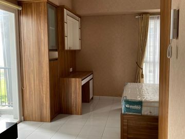 Jual Apartemen Studio Full Furnished Di Casa de Parco Dekat AEON Mall, ICE BSD, The Breeze, QBig BSD, Green Office Park Dan Akses Tol BSD