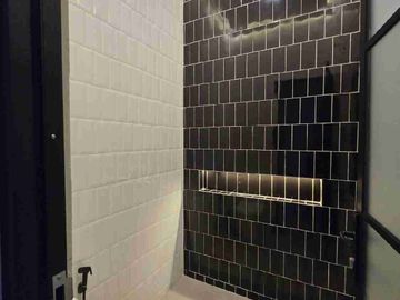 RUMAH HOOK (3 KT) FULL RENOVASI DKT GRAND WISATA, BEKASI