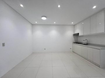 FOR SALE! Brand New 26.5M Townhouse 3-Storey  in Project 2 Quezon City-AP
