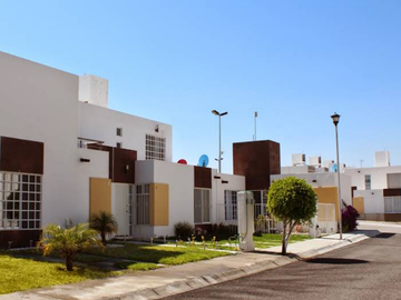 Casa en Fraccionamiento en Venta en Las Estrellas , San Juan del Río, Querétaro . CLL
