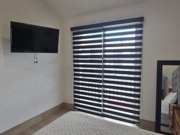 RENTO CASA AMUEBLADA EN LOMBARDIA AL NORTE DE LA CD DE LEÓN GTO.