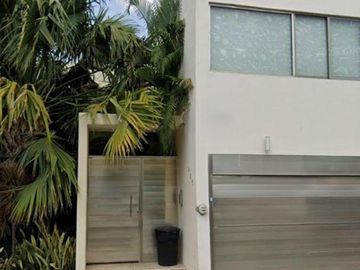 CASA DE RECUPERACIÓN BANCARIA EN C. 33 409, MONTEBELLO, 97113 MÉRIDA, YUCATÁN
