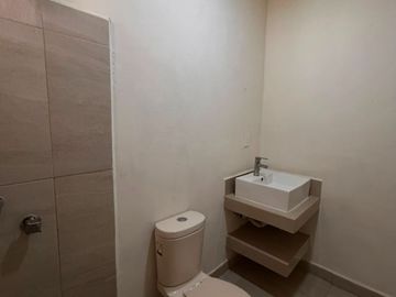 Local Comercial en Renta | Av. Cancún (Las Torres) | Planta Baja | $17,000