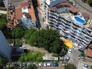 Local para inversión en Amapas a pasos de acceso de playa