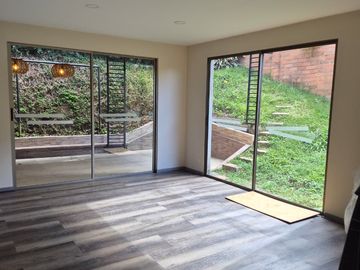 Arriendo casa Loma del Esmeraldal - Envigado