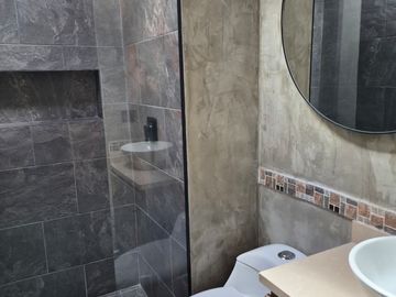 Arriendo casa Loma del Esmeraldal - Envigado