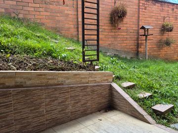 Arriendo casa Loma del Esmeraldal - Envigado