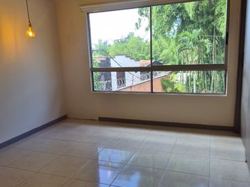 Arriendo casa Loma del Esmeraldal - Envigado