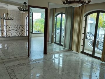 Venta Hermosa Residencia en Coto 5 Virreyes Residencial