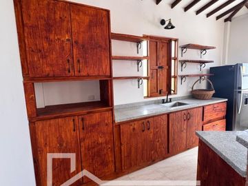 Casa campestre en venta en Santagueda, Palestina (Caldas) - piscina y jacuzzi