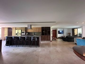 Apartamento en Venta en La Calera, El Poblado
