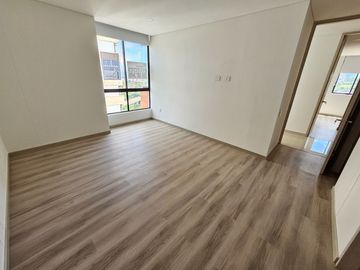 SE ARRIENDA APARTAMENTO LA GRAN RESERVA
