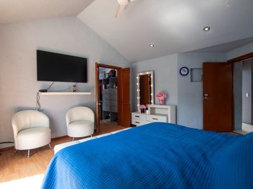 Casa en Venta en Bugambilias Primera Sección, Zapopan