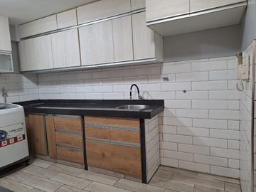 ¡VENTA DEPARTAMENTO EN BREÑA CERCA DE MIGRACIONES!