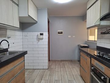 ¡VENTA DEPARTAMENTO EN BREÑA CERCA DE MIGRACIONES!