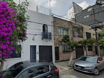 Venta de casa en Bahía Caracas 76, Verónica Anzúres. Vive cerca del Angel
