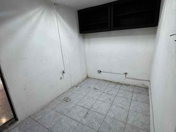 LOCAL COMERCIAL EN RENTA , DISTRITO TEC,ZONA SUR MONTERREY N.L.