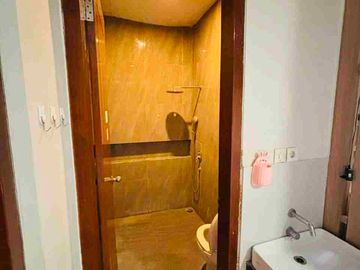 Rumah Mewah Furnish Strategis Di Cluster Premium Tepi Jalan Utama Dekat Exit Tol Solo