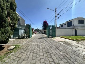 CASA EN RENTA EN PILARES, METEPEC DE UNA PLANTA, SIN ESTACIONAMIENTO