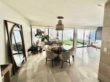 CASA EN VENTA EN JARDINES DE SANTA FE CERCA IBERO LUX