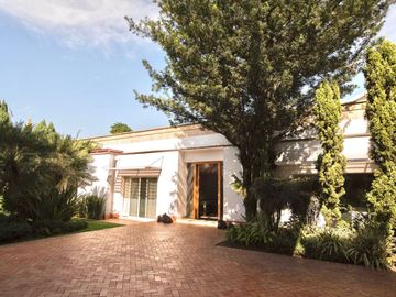 ALQUILER DE HERMOSA CASA EN LA FLORA - EXCELENTE UBICACIÓN.