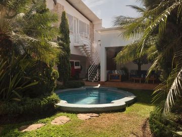 ALQUILER DE HERMOSA CASA EN LA FLORA - EXCELENTE UBICACIÓN.
