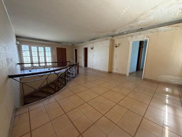 CASA PARA OFICINA NOTARIA NEGOCIO EN ESQUINA BUENS UBICACION