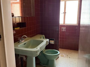 CASA PARA OFICINA NOTARIA NEGOCIO EN ESQUINA BUENS UBICACION