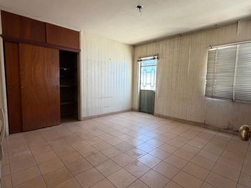CASA PARA OFICINA NOTARIA NEGOCIO EN ESQUINA BUENS UBICACION