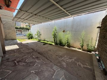 CASA PARA OFICINA NOTARIA NEGOCIO EN ESQUINA BUENS UBICACION