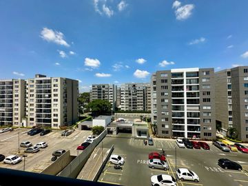ALQUILER DE APARTAMENTO AMOBLADO EN BOCHALEMA - UNIDAD K 108 CEDRO - 7 PISO - PARQUEADERO PRIVADO EN PLATAFORMA.