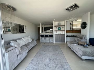ALQUILER DE APARTAMENTO AMOBLADO EN BOCHALEMA - UNIDAD K 108 CEDRO - 7 PISO - PARQUEADERO PRIVADO EN PLATAFORMA.
